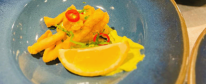 Andalusische Calamari mit Aioli beim Fine Dining Spanischer Abend von Mike Neumann